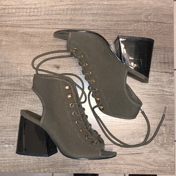 Punto block heeled sandals - Picture 2 of 6